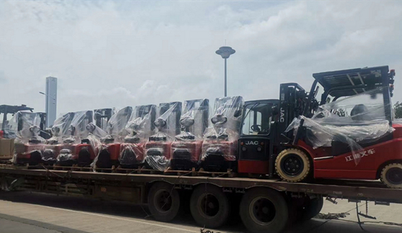 JAC forklifts delivered in batches to Shanghai Volkswagen